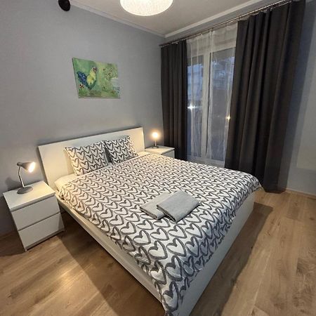 קטוביץ Holdek Apartamenty Francuska מראה חיצוני תמונה